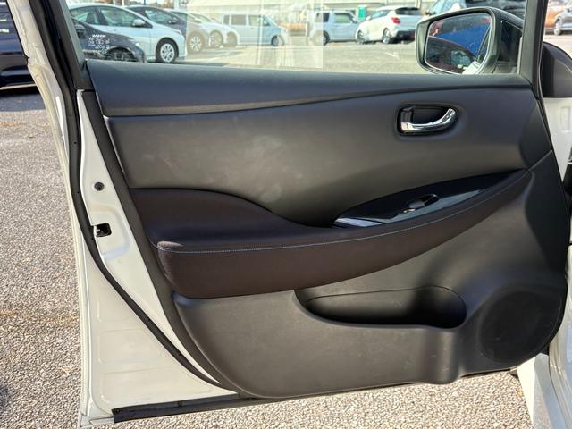 リーフ Ｘ　Ｖセレクション　ワンオーナー　プロパイロット　ＴＶキャンセラー　ＡｐｐｌｅＣａｒＰｌａｙ　アクティブクルーズコントロール　純正ナビ　Ｂｌｕｅｔｏｏｔｈオーディオ　フルセグＴＶ　アラウンドビューモニター　ＥＴＣ（37枚目）