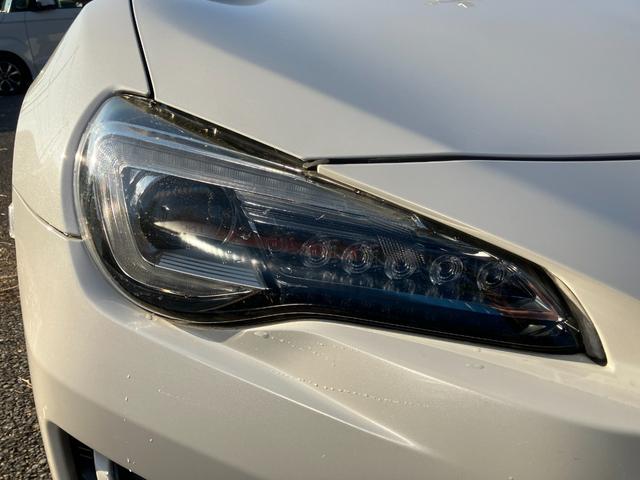 ＢＲＺ Ｒ　カスタマイズパッケージ　６速ＭＴ　ＳＴＩフルエアロ　ＳＴＩマフラー　ＳＴＩタワーバー　水温計　１６インチエンケイアルミホイール　純正メモリーナビ　地デジ　バックカメラ　ＬＥＤヘッドライト　ＥＴＣ（18枚目）