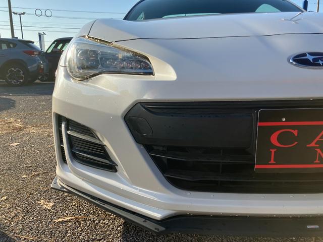 ＢＲＺ Ｒ　カスタマイズパッケージ　６速ＭＴ　ＳＴＩフルエアロ　ＳＴＩマフラー　ＳＴＩタワーバー　水温計　１６インチエンケイアルミホイール　純正メモリーナビ　地デジ　バックカメラ　ＬＥＤヘッドライト　ＥＴＣ（22枚目）