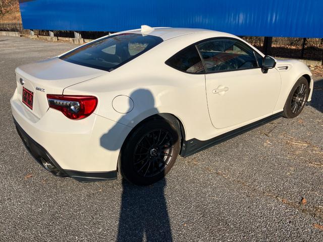 ＢＲＺ Ｒ　カスタマイズパッケージ　６速ＭＴ　ＳＴＩフルエアロ　ＳＴＩマフラー　ＳＴＩタワーバー　水温計　１６インチエンケイアルミホイール　純正メモリーナビ　地デジ　バックカメラ　ＬＥＤヘッドライト　ＥＴＣ（47枚目）