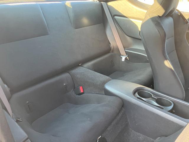 ＢＲＺ Ｒ　カスタマイズパッケージ　６速ＭＴ　ＳＴＩフルエアロ　ＳＴＩマフラー　ＳＴＩタワーバー　水温計　１６インチエンケイアルミホイール　純正メモリーナビ　地デジ　バックカメラ　ＬＥＤヘッドライト　ＥＴＣ（60枚目）