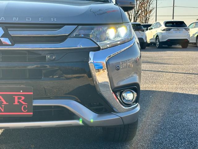 アウトランダーPHEV Gナビパッケージ 4WD サンルーフ アクティブクルーズコントロール 純正SDナビ Bluetoothオーディオ 全方位カメラ ステアリングスイッチ クリアランスソナー ブラインドスポット パワーバックドア(49枚目)