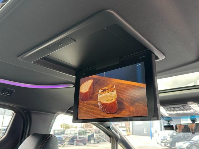 ヴェルファイア ２．５Ｚ　Ａエディション　ゴールデンアイズ　サンルーフ　後席モニター　純正１０型ナビ　社外エアサス　社外エアロ　バックカメラ　フルセグＴＶ　両側電動スライドドア　電動リアゲート　１００Ｖ電源　クルコン　シートカバー　ＬＥＤヘッドライト（3枚目）