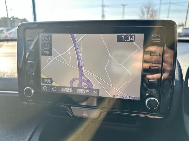 ヤリスクロス ハイブリッドＺ　４ＷＤ　アダプティブクルーズコントロール　純正オーディオ　Ｂｌｕｅｔｏｏｔｈ　アラウンドビューモニター　クリアランスソナー　ブラインドスポット　衝突被害軽減ブレーキ　レーンアシスト　ＥＴＣ（6枚目）