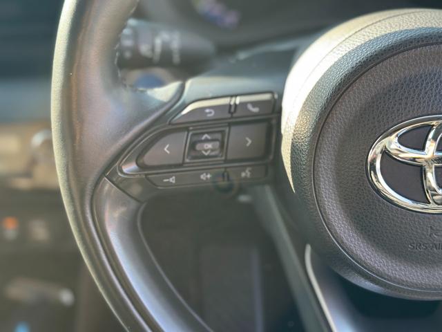 ヤリスクロス ハイブリッドＺ　４ＷＤ　アダプティブクルーズコントロール　純正オーディオ　Ｂｌｕｅｔｏｏｔｈ　アラウンドビューモニター　クリアランスソナー　ブラインドスポット　衝突被害軽減ブレーキ　レーンアシスト　ＥＴＣ（34枚目）