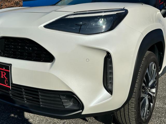ヤリスクロス ハイブリッドＺ　４ＷＤ　アダプティブクルーズコントロール　純正オーディオ　Ｂｌｕｅｔｏｏｔｈ　アラウンドビューモニター　クリアランスソナー　ブラインドスポット　衝突被害軽減ブレーキ　レーンアシスト　ＥＴＣ（45枚目）