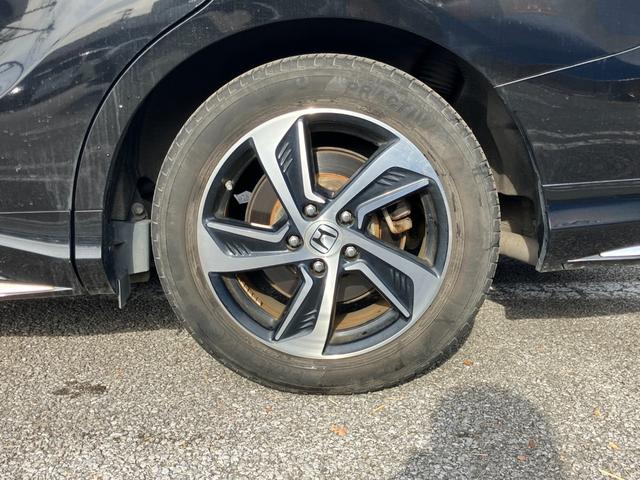 オデッセイ アブソルート　両側パワースライドドア　純正ナビ　Ｂｌｕｅｔｏｏｔｈオーディオ　フルセグＴＶ　バックカメラ　アダプティブクルーズコントロール　ステアリングスイッチ　衝突被害軽減ブレーキ　レーンアシスト　ＥＴＣ（55枚目）