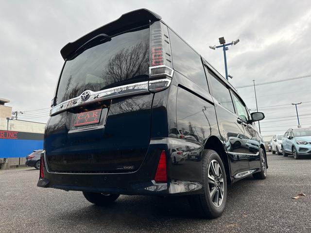 ヴォクシー ZS 煌III 4WD 両側パワースライドドア 純正SDナビ Bluetoothオーディオ フルセグTV バックカメラ ステアリングスイッチ レーンアシスト オートクルーズコントロール クリアランスソナー ETC20(34枚目)