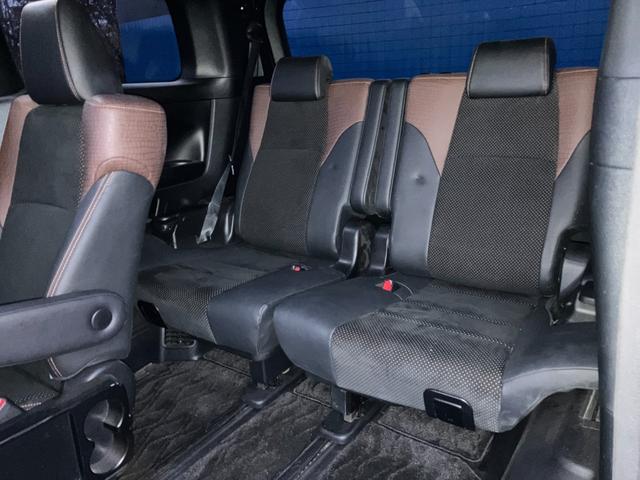 アルファード ２．５Ｓ　Ａパッケージ　タイプブラック　アルパイン後席モニター　アルパイン１１型ナビ　フルセグ　バックカメラ　両側電動スライドドア　電動リアゲート　ＨＤＭＩ接続　クルコン　ハーフレザー　ＥＴＣ　ＬＥＤヘッドライト　純正１８ＡＷ　ドラレコ（12枚目）