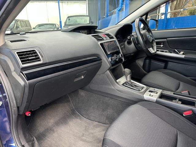 レヴォーグ 1.6GTアイサイト Sスタイル 4WD アダプティブクルーズコントロール 純正SDナビ Bluetoothオーディオ フルセグTV バックカメラ 社外ドラレコ パドルシフト パワーシート LEDヘッドライト ETC(11枚目)