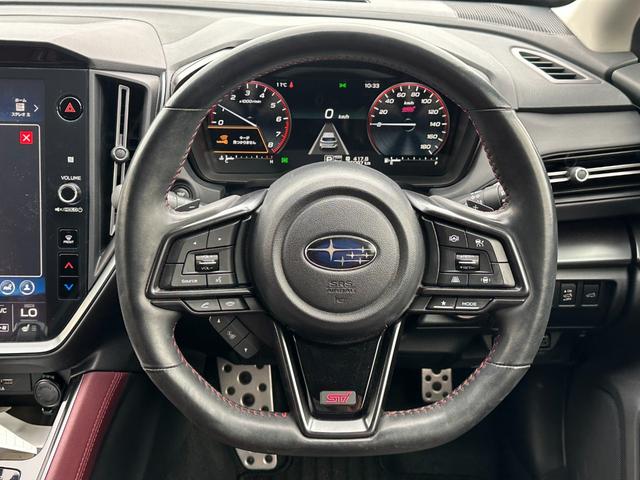 レヴォーグ ＳＴＩスポーツ　ＥＸ　純正ナビ　Ｂｌｕｅｔｏｏｔｈ　フルセグ　バックカメラ　サイドカメラ　ＥＴＣ　アダプティブクルーズコントロール　レザーシート　シートヒーター　デジタルインナーミラー　衝突被害軽減ブレーキ　レーンキープ（3枚目）