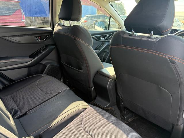 ＸＶ ２．０ｉ－Ｓ　アイサイト　純正ナビ　Ｂｌｕｅｔｏｏｔｈ　フルセグ　バックカメラ　ＥＴＣ　アダプティブクルーズコントロール　衝突被害軽減ブレーキ　レーンキープアシスト　アイドリングストップ　パワーシート　純正１８ＡＷ（25枚目）