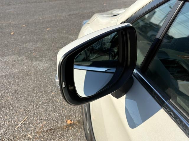 ＸＶ ２．０ｉ－Ｓ　アイサイト　純正ナビ　Ｂｌｕｅｔｏｏｔｈ　フルセグ　バックカメラ　ＥＴＣ　アダプティブクルーズコントロール　衝突被害軽減ブレーキ　レーンキープアシスト　アイドリングストップ　パワーシート　純正１８ＡＷ（43枚目）