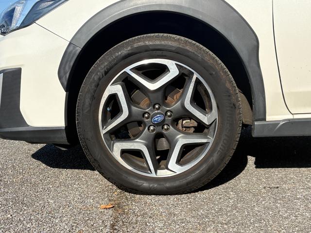 ＸＶ ２．０ｉ－Ｓ　アイサイト　純正ナビ　Ｂｌｕｅｔｏｏｔｈ　フルセグ　バックカメラ　ＥＴＣ　アダプティブクルーズコントロール　衝突被害軽減ブレーキ　レーンキープアシスト　アイドリングストップ　パワーシート　純正１８ＡＷ（47枚目）