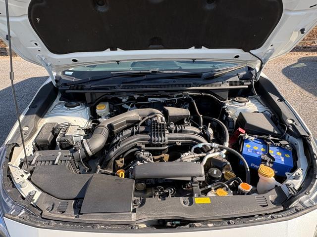 ＸＶ ２．０ｉ－Ｓ　アイサイト　純正ナビ　Ｂｌｕｅｔｏｏｔｈ　フルセグ　バックカメラ　ＥＴＣ　アダプティブクルーズコントロール　衝突被害軽減ブレーキ　レーンキープアシスト　アイドリングストップ　パワーシート　純正１８ＡＷ（50枚目）