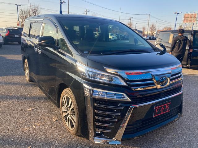 ヴェルファイア ３．５Ｚ　Ｇ　純正後席モニター　黒革シート　ディスプレイオーディオ　フルセグ　バックカメラ　ＣＤ／ＤＶＤデッキ　シートエアコン　両側電動スライドドア　電動リアゲート　パワーシート　レーダークルコン　ハンドルヒーター（13枚目）