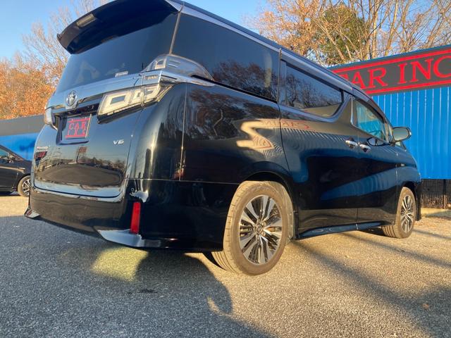 ヴェルファイア ３．５Ｚ　Ｇ　純正後席モニター　黒革シート　ディスプレイオーディオ　フルセグ　バックカメラ　ＣＤ／ＤＶＤデッキ　シートエアコン　両側電動スライドドア　電動リアゲート　パワーシート　レーダークルコン　ハンドルヒーター（60枚目）