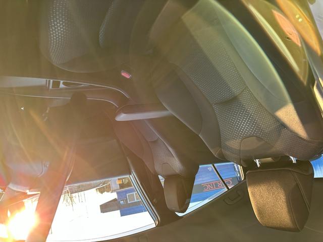 プリウス S 純正ナビ Bluetoothオーディオ バックカメラ ステアリングスイッチ レーンアシスト パーキングアシスト アダプティブクルーズコントロール クリアランスソナー オートハイビーム ETC(33枚目)