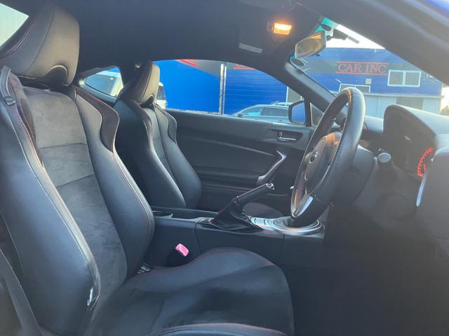 ＢＲＺ Ｓ　純正リアスポイラー　ＭＴ車　シートヒーター　純正メモリーナビ　オートＬＥＤ　　衝突被害軽減ブレーキ　Ｂｌｕｅｔｏｏｔｈ　ＥＴＣ　純正１７ＡＷ（18枚目）