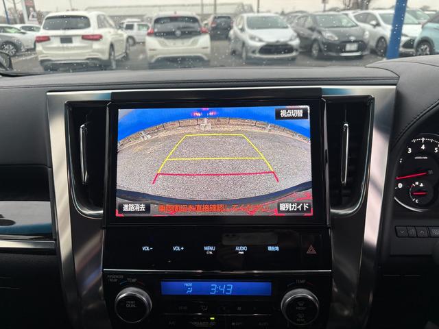 ヴェルファイア ２．５Ｚ　Ｇエディション　ＴＲＤエアロ　純正後席モニター　純正１０型ナビ　フルセグＴＶ　バックカメラ　両側電動スライドドア　電動リアゲート　ハーフレザーシート　パワーシート　Ｂｌｕｅｔｏｏｔｈ　ビルトインＥＴＣ　クルコン（4枚目）