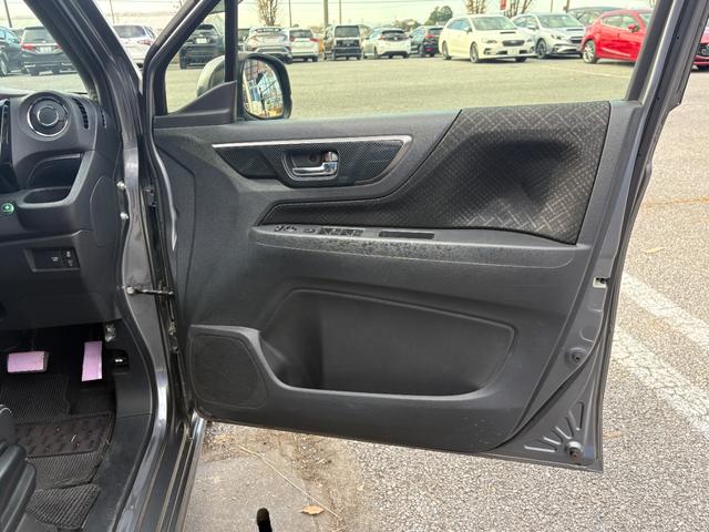 Ｎ－ＷＧＮカスタム Ｇ・Ｌパッケージ　ワンオーナー　あんしんパッケージ　純正ナビ　Ｂｌｕｅｔｏｏｔｈ　バックカメラ　クルーズコントロール　ステアリングスイッチ　革巻きステアリング　ＨＩＤヘッドライト　オートハイビーム　ハーフレザーシート（26枚目）