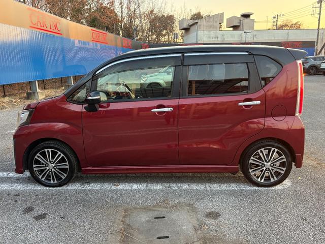 ステラ カスタムＲＳ　スマートアシスト　ターボ　衝突被害軽減ブレーキ　純正ナビ　Ｂｌｕｅｔｏｏｔｈ　バックカメラ　ＬＥＤヘッドライト　ＥＴＣ　ステアリングリモコン　オートライト　アイドリングストップ　プッシュスタート　スマートキー（17枚目）