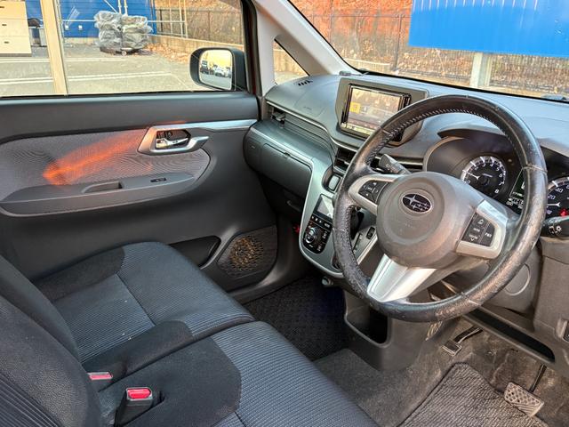 ステラ カスタムＲＳ　スマートアシスト　ターボ　衝突被害軽減ブレーキ　純正ナビ　Ｂｌｕｅｔｏｏｔｈ　バックカメラ　ＬＥＤヘッドライト　ＥＴＣ　ステアリングリモコン　オートライト　アイドリングストップ　プッシュスタート　スマートキー（24枚目）