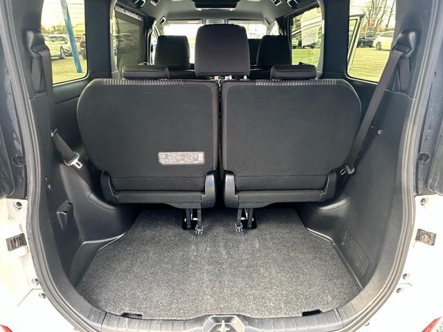 ノア Ｓｉ　ダブルバイビー　両側電動スライドドア　フリップダウンモニター　純正ＳＤナビ　フルセグＴＶ　Ｂｌｕｅｔｏｏｔｈオーディオ　ステアリングスイッチ　バックカメラ　純正１６インチアルミホイール　ＬＥＤヘッドライト　ＥＴＣ（22枚目）