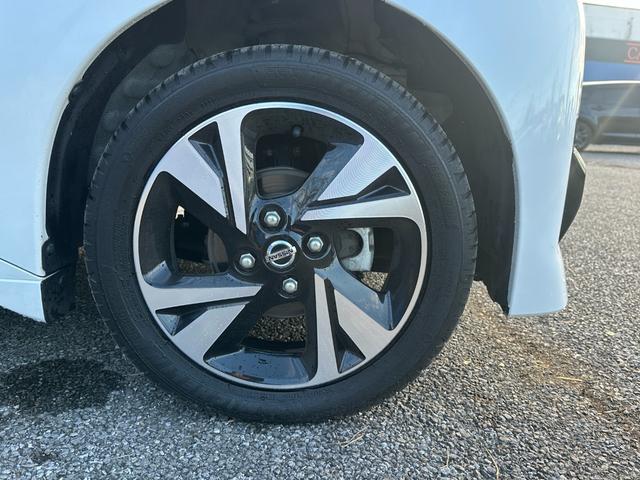 ルークス ハイウェイスター　Ｇターボプロパイロットエディション　４ＷＤ　エマージェンシーブレーキ　両側パワースライドドア　純正ナビ　アラウンドビューモニター　シートヒーター　ＡＣＣ　Ｂｌｕｅｔｏｏｔｈ　ＬＥＤヘッドライト　レーンキープ　コーナーセンサー　フルセグ（27枚目）