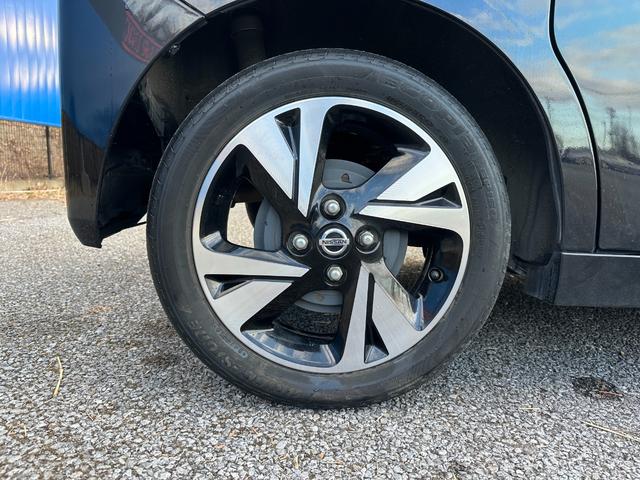 ルークス ハイウェイスター　Ｇターボプロパイロットエディション　エマージェンシーブレーキ　両側パワースライドドア　純正ナビ　全方位カメラ　アダプティブクルーズコントロール　Ｂｌｕｅｔｏｏｔｈ　ＬＥＤヘッドライト　コーナーセンサー　ステアリングリモコン（29枚目）