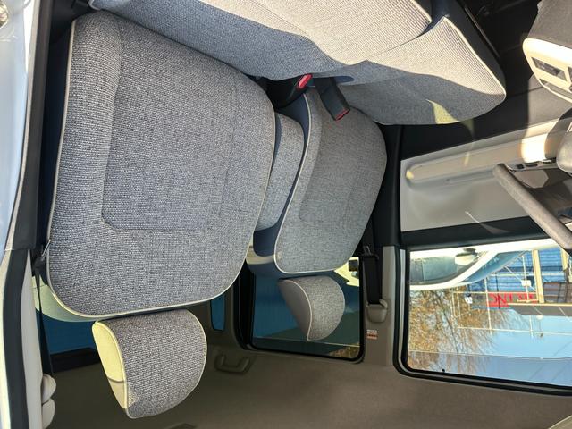 ムーヴキャンバス ストライプスＧターボ　衝突軽減ブレーキ　両側パワースライドドア　純正ナビ　パノラマモニター　シートヒーター　Ｂｌｕｅｔｏｏｔｈ　アダプティブクルーズコントロール　ＬＥＤヘッドライト　フルセグ　コーナーセンサー　レーンキープ（9枚目）