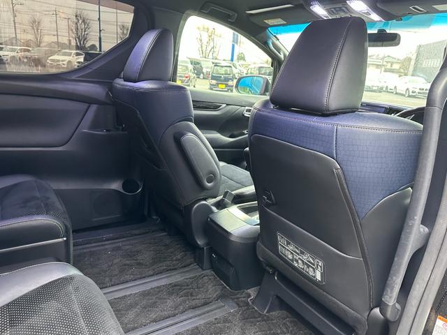 ヴェルファイア ２．５Ｚ　Ａエディション　ゴールデンアイズ　アルパイン後席モニター＆アルパイン１１型ナビ　フルセグＴＶ　バックカメラ　レーダークルコン　両側電動スライドドア　電動リアゲート　ハーフレザーシート　Ｂｌｕｅｔｏｏｔｈ　ビルトインＥＴＣ　クルコン（22枚目）