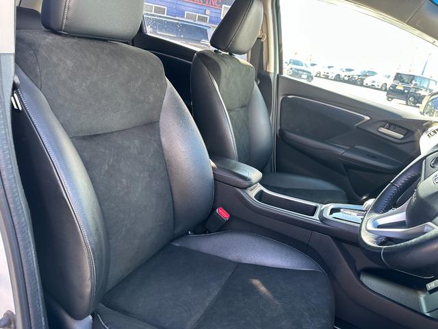 シャトル ハイブリッドX 純正ナビ Bluetoothオーディオ フルセグTV バックカメラ ステアリングスイッチ オートクルーズコントロール 衝突被害軽減ブレーキ LEDヘッドライト ハーフレザーシート ETC(12枚目)