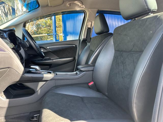 シャトル ハイブリッドX 純正ナビ Bluetoothオーディオ フルセグTV バックカメラ ステアリングスイッチ オートクルーズコントロール 衝突被害軽減ブレーキ LEDヘッドライト ハーフレザーシート ETC(18枚目)