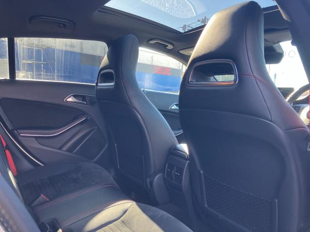 ＣＬＡクラス シューティングブレーク ＣＬＡ２５０シュポルト４マチックシュティングブレーク　パノラミックスライディングルーフ　レーダーセーフティ　ハーフレザーシート　シートヒーター　電動リアゲート　アンビエントライト　純正ＨＤＤナビ　Ｂｌｕｅｔｏｏｔｈ接続　フルセグＴＶ　リアビューカメラ（26枚目）