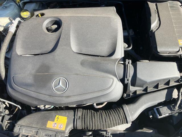 ＣＬＡクラス シューティングブレーク ＣＬＡ２５０シュポルト４マチックシュティングブレーク　パノラミックスライディングルーフ　レーダーセーフティ　ハーフレザーシート　シートヒーター　電動リアゲート　アンビエントライト　純正ＨＤＤナビ　Ｂｌｕｅｔｏｏｔｈ接続　フルセグＴＶ　リアビューカメラ（49枚目）