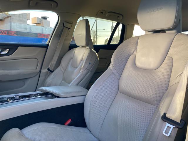 ���ДC�ӕی��㗝�X������Ă���܂��B�_�񎞂͖ܘ_�A���݂̕ی����e�ɖ��������ĂȂ����I����X�^�b�t�܂ł��b�����������I