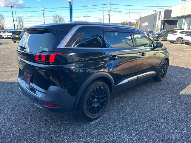 ���[�Ԍ�����S�̕ۏؓW�J���������܂��B���x�o�^����P�O�N�����̎ԗ���ΏۂɑS���ł��g������������U�O�O���ڂɋy�ԋ����������������z�ɂ��D�����p���^�̕ۏ؂ł��B