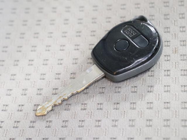 ＰＺターボ　２０１２年式後期型　ナビ　フルセグＴＶ　車検２年整備付き　パワースライドドア　禁煙車　キーレス　フォグランプ　社外アルミ　修復歴無し　オートエアコン　プライバシーガラス　ターボ　禁煙車（画像17）