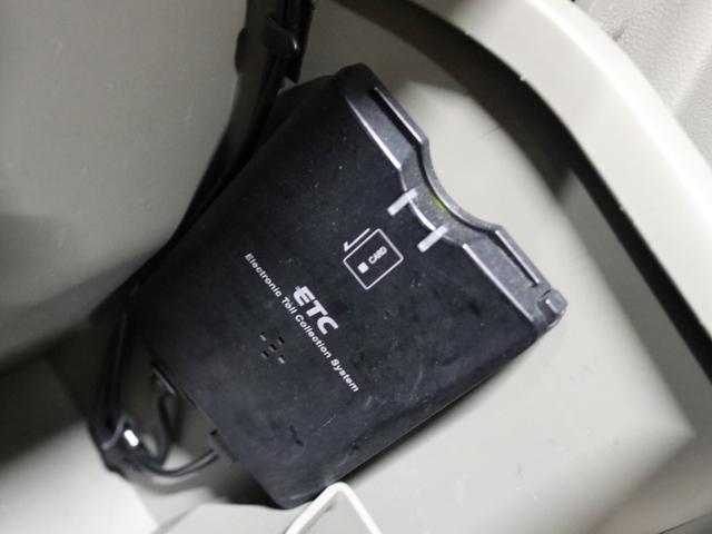 カスタムターボＲＳリミテッド　パワースライドドア　禁煙車　評価点数４点物　修復歴無し　ＥＴＣ　キーレス　オートエアコン　ＨＩＤライト　ウィンカーミラー　フォグランプ　純正アルミ　プライバシーガラス　ドアバイザー　ターボ（画像11）