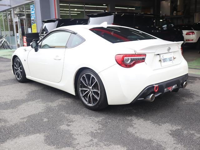 ８６ ＧＴ　Ｅ型　ジムカーナ仕様　クスコ１．５ｗａｙＬＳＤ　車高調　強化マウント　前後ジムカーナ用ブレーキパッド　ナビＴＶ　バックカメラ　ＥＴＣ　スロコン　スマートキー　オートエアコン　ＬＥＤライト（9枚目）