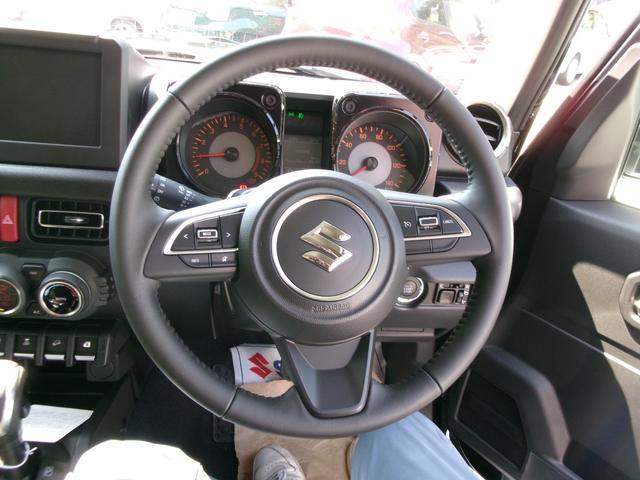 ジムニー XC 届出済未使用車 LEDヘッドライト スズキセーフティサポート コーナーセンサー シートヒーター ステアリングスイッチ クルコン スマートキー オートエアコン オートハイビーム ターボ 4WD(13枚目)