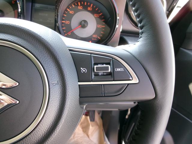 ジムニー XC 届出済未使用車 LEDヘッドライト スズキセーフティサポート コーナーセンサー シートヒーター ステアリングスイッチ クルコン スマートキー オートエアコン オートハイビーム ターボ 4WD(16枚目)