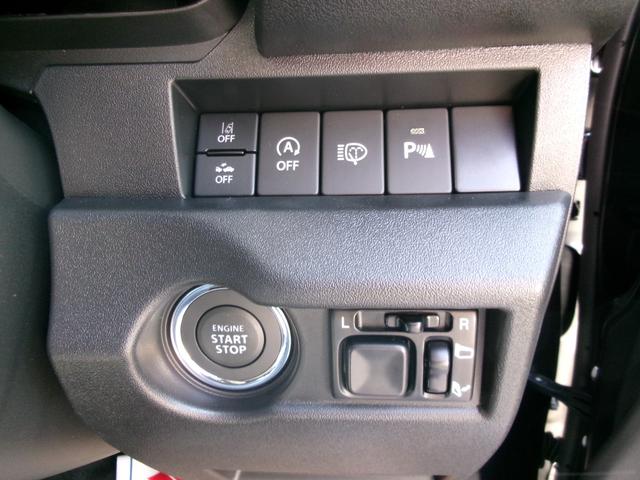 ジムニー XC 届出済未使用車 LEDヘッドライト スズキセーフティサポート コーナーセンサー シートヒーター ステアリングスイッチ クルコン スマートキー オートエアコン オートハイビーム ターボ 4WD(17枚目)