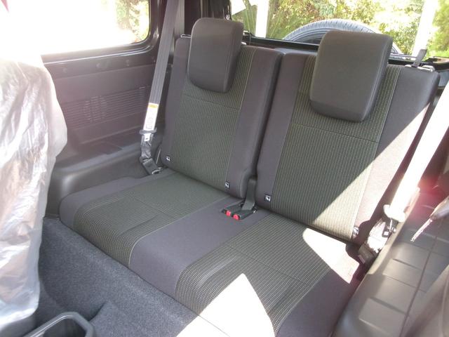 ジムニー XC 届出済未使用車 LEDヘッドライト スズキセーフティサポート コーナーセンサー シートヒーター ステアリングスイッチ クルコン スマートキー オートエアコン オートハイビーム ターボ 4WD(22枚目)
