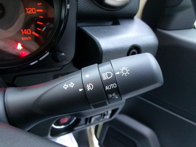 ジムニー ＸＣ　シフォンアイボリーメタリックブラック２トーン　届出済未使用車　ＬＥＤヘッドライト　スズキセーフティサポート　コーナーセンサー　シートヒーター　ステアリングスイッチ　クルコン　オートハイビーム（17枚目）