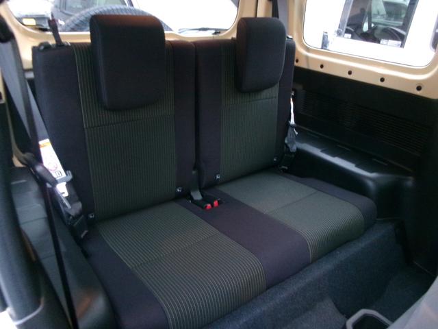 ジムニー ＸＣ　シフォンアイボリーメタリックブラック２トーン　届出済未使用車　ＬＥＤヘッドライト　スズキセーフティサポート　コーナーセンサー　シートヒーター　ステアリングスイッチ　クルコン　オートハイビーム（20枚目）