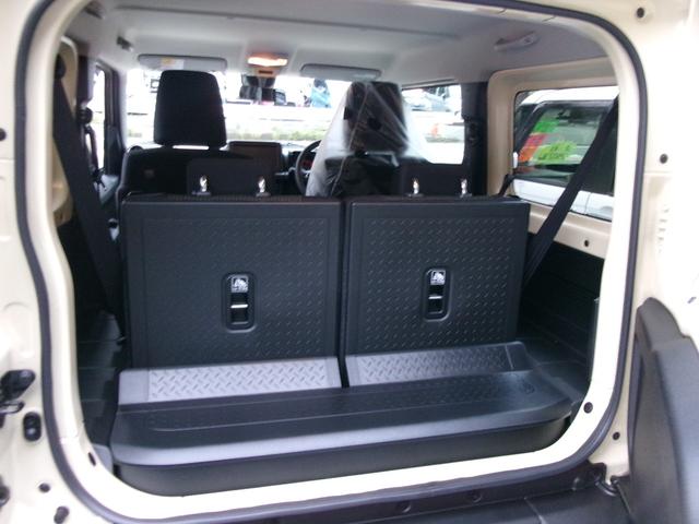 ジムニー ＸＣ　シフォンアイボリーメタリックブラック２トーン　届出済未使用車　ＬＥＤヘッドライト　スズキセーフティサポート　コーナーセンサー　シートヒーター　ステアリングスイッチ　クルコン　オートハイビーム（21枚目）