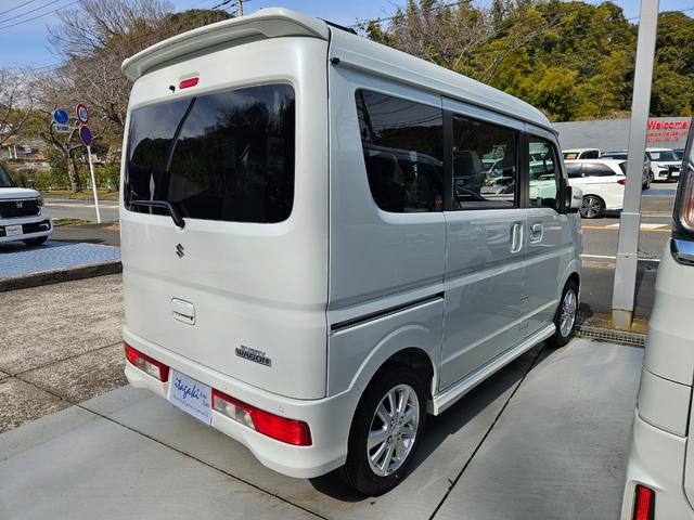 エブリイワゴン ＰＺターボスペシャル　ハイルーフ　届出済未使用車　純正ディスプレイオーディオ　バックカメラ　両側電動スライドドア　ＬＥＤヘッドライト　オートステップ　シートヒーター　スマートキー　ステアリングスイッチ　衝突軽減ブレーキ（4枚目）