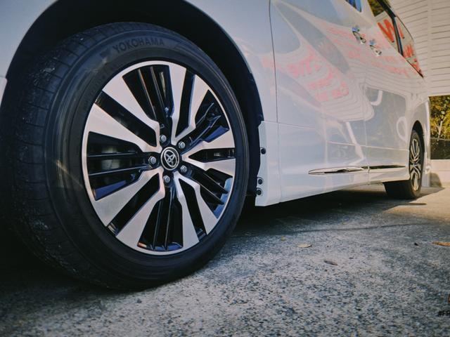 アルファード ２．５Ｓ　Ｃパッケージ　純正ディスプレイオーディオナビ　純正フリップダウンモニター　モデリスタエアロ　サンルーフ　両側電動スライドドア　パワーバックドア　デジタルインナーミラー　合皮シート　バックカメラ　ＥＴＣ２．０（8枚目）